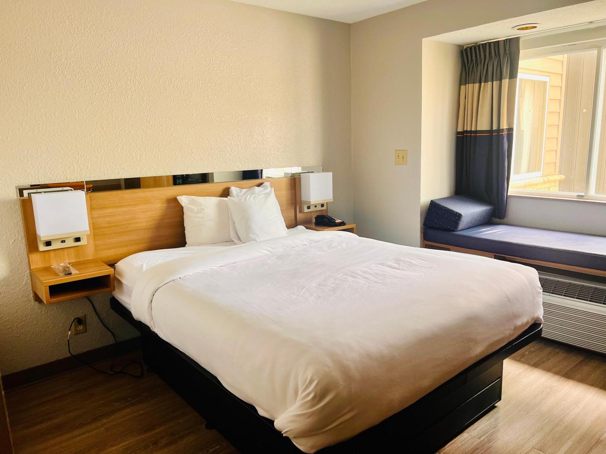 Microtel Inn By Wyndham Lexington Exteriör bild