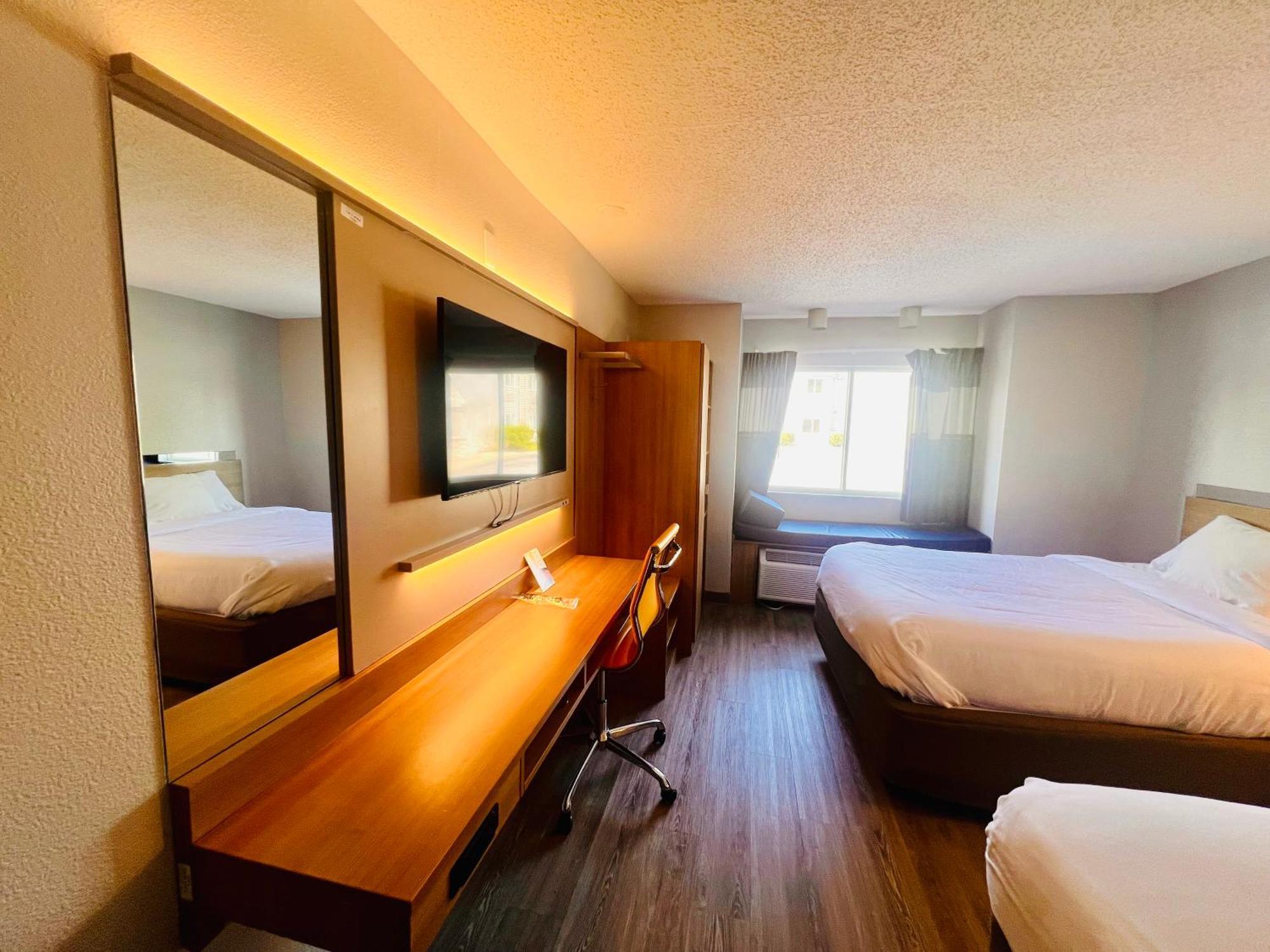 Microtel Inn By Wyndham Lexington Exteriör bild