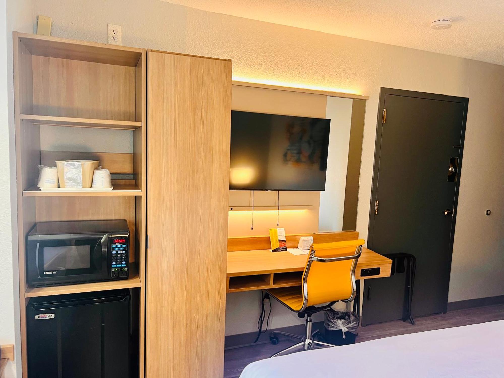 Microtel Inn By Wyndham Lexington Exteriör bild