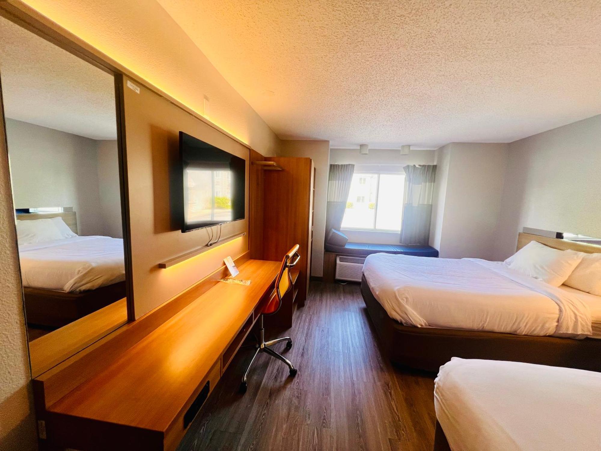 Microtel Inn By Wyndham Lexington Exteriör bild