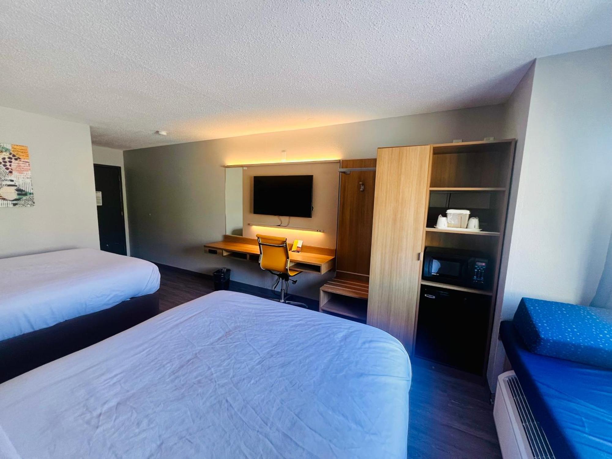Microtel Inn By Wyndham Lexington Exteriör bild